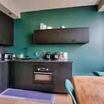 Appartamento 1br Flat With Balcony Near The Eiffel Tower *