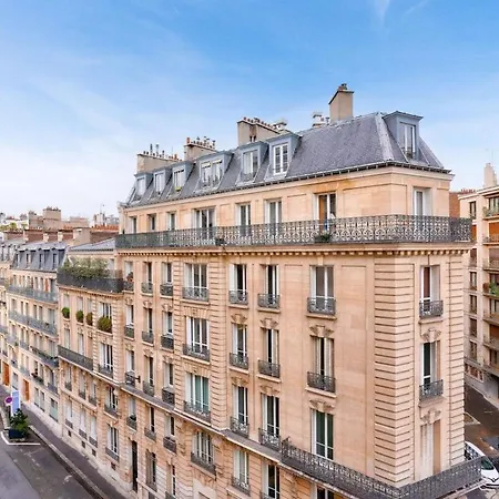 Appartement 1br Flat With Balcony Near The Eiffel Tower Paris