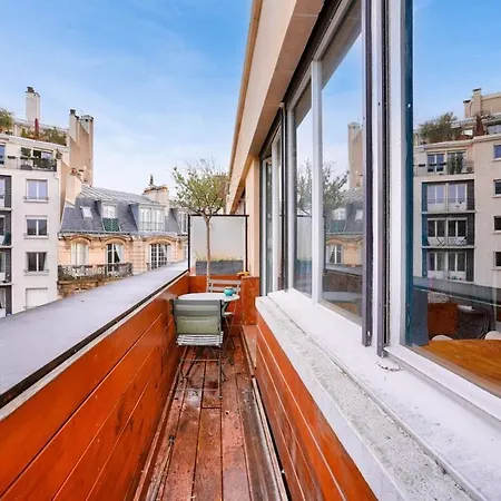 1br Flat With Balcony Near The Eiffel Tower شقة باريس