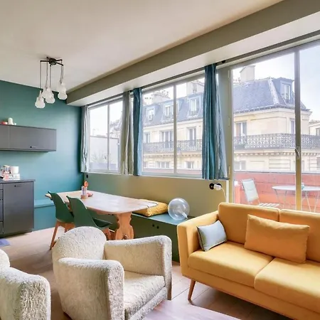 Apartment 1br Flat With Balcony Near The Eiffel Tower *